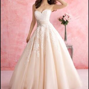 Allure Romance 2809